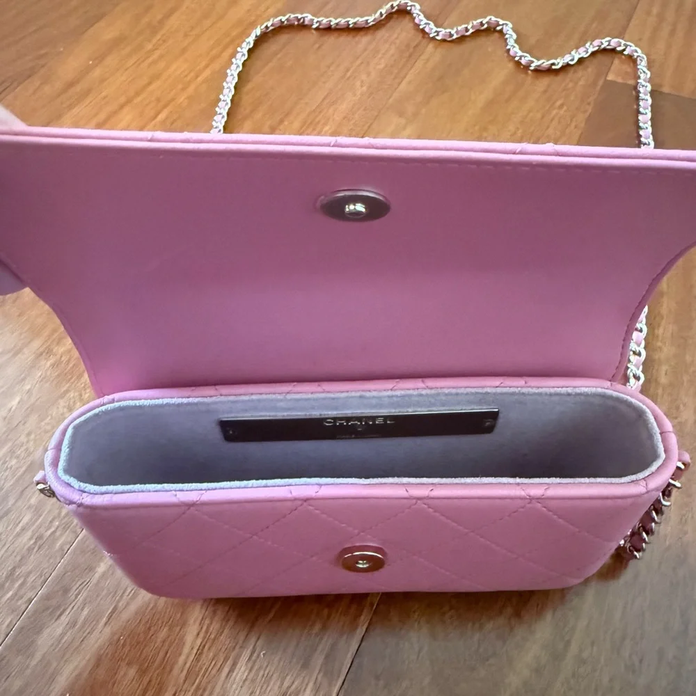 CHANEL Pink Quilted Leather Chain Crossbody Bag